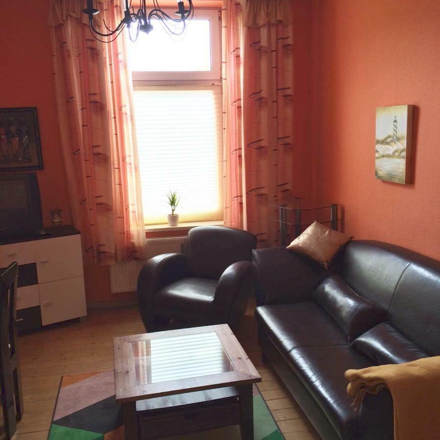 Apart Ferienwohnung Warnemunde Rostock Ngoại thất bức ảnh